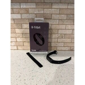 Fitbit Luxe